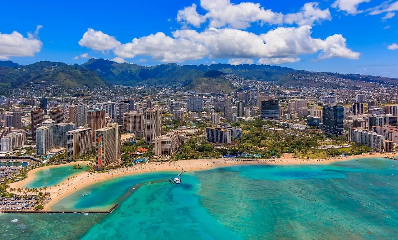 Modern Surf Chic Studio Condo Honolulu United States